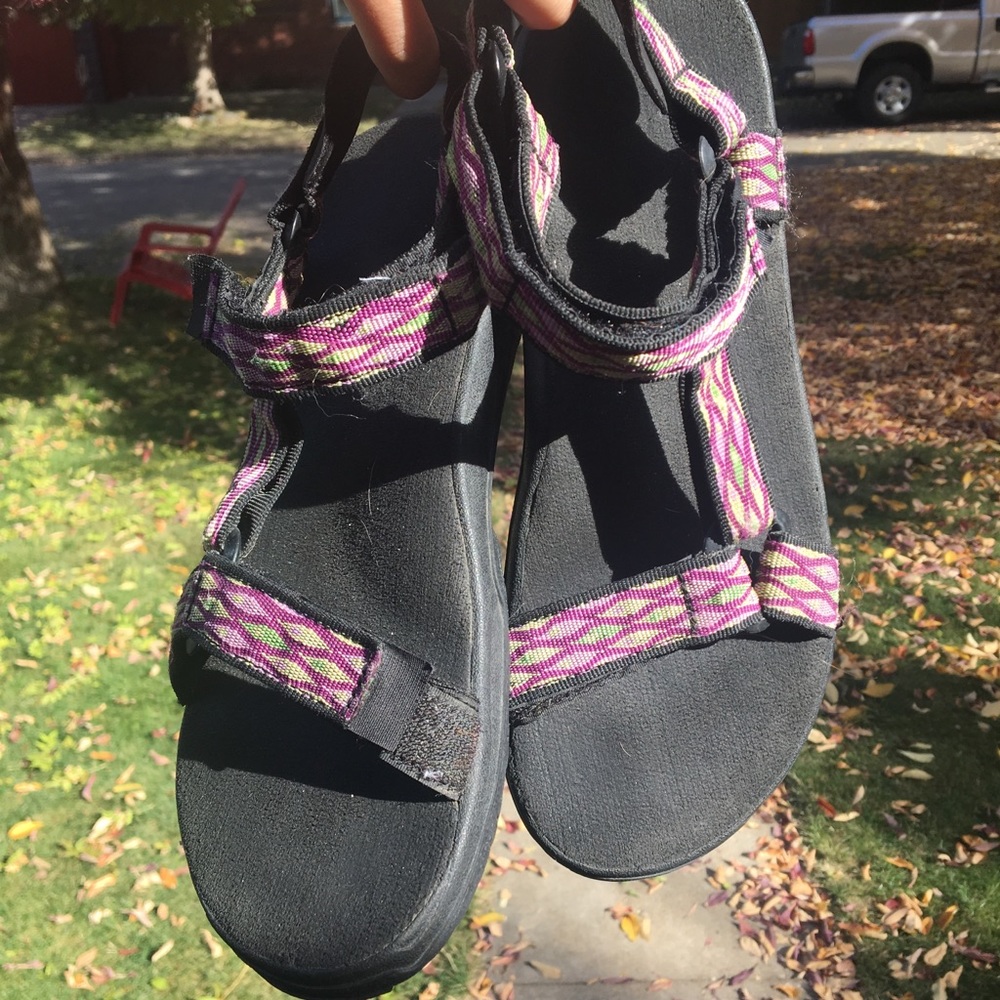 teva sandals